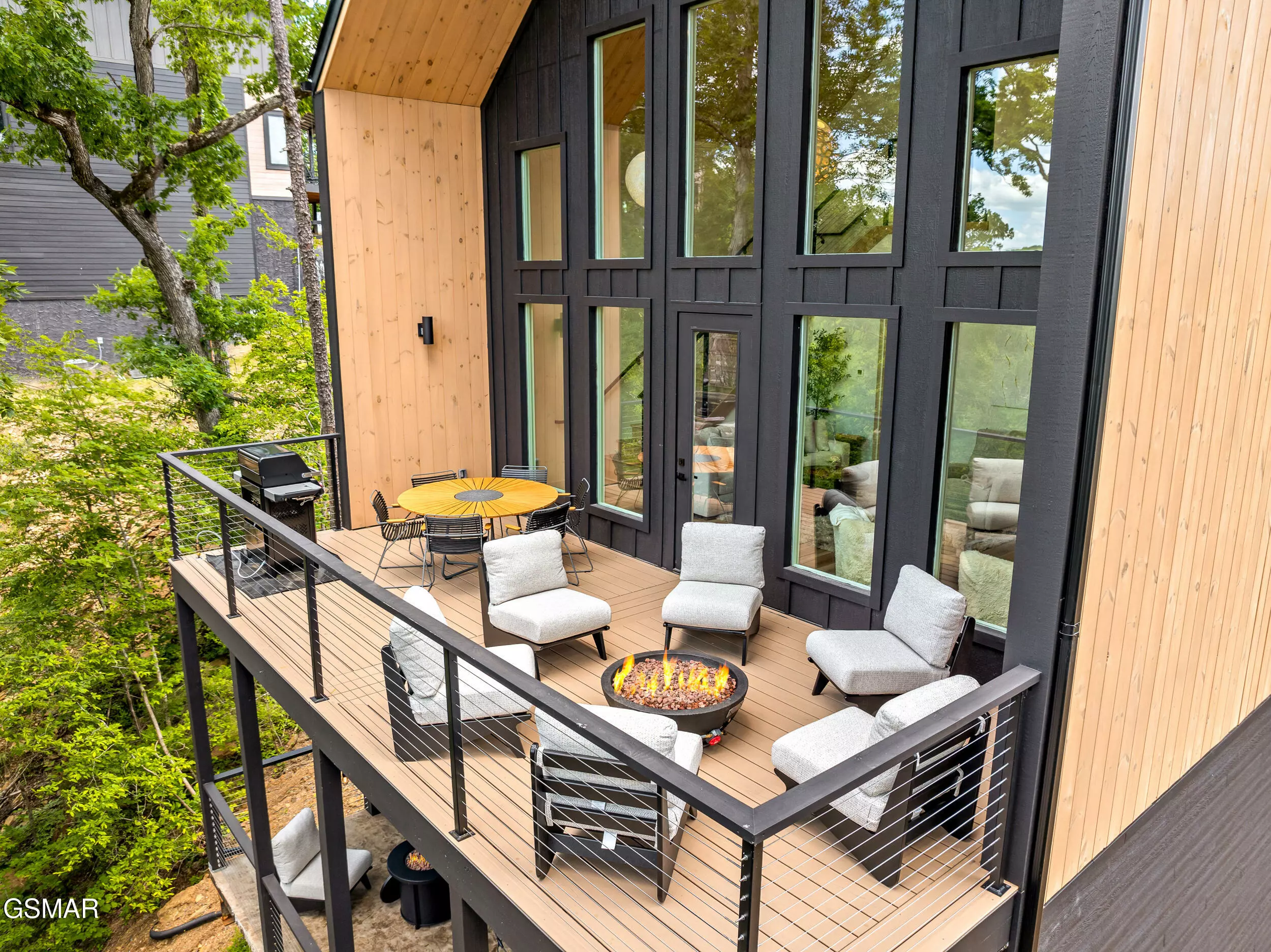 20250527014443402343000000-o